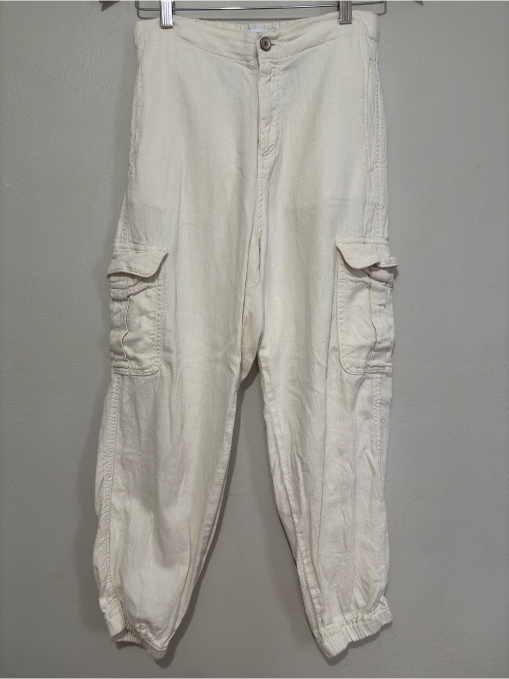 Zara High Rise Ivory Cream Utility Cargo Joggers Pants Size 4⁠